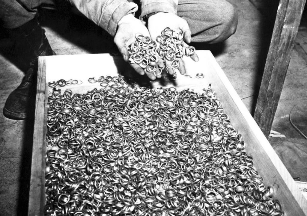 holocaust wedding rings