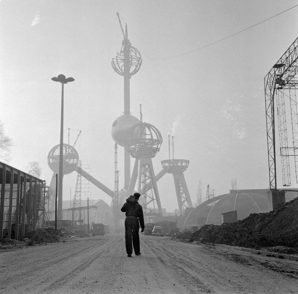 Daily History Picture: Atomium Under Construction