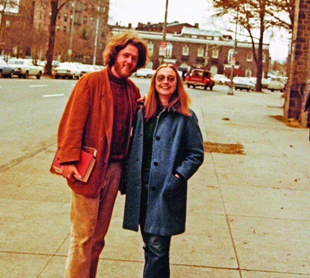 Daily History Picture: Young Clintons