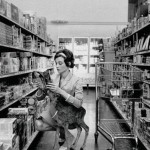 Daily History Picture: Audrey Shopping with Friend